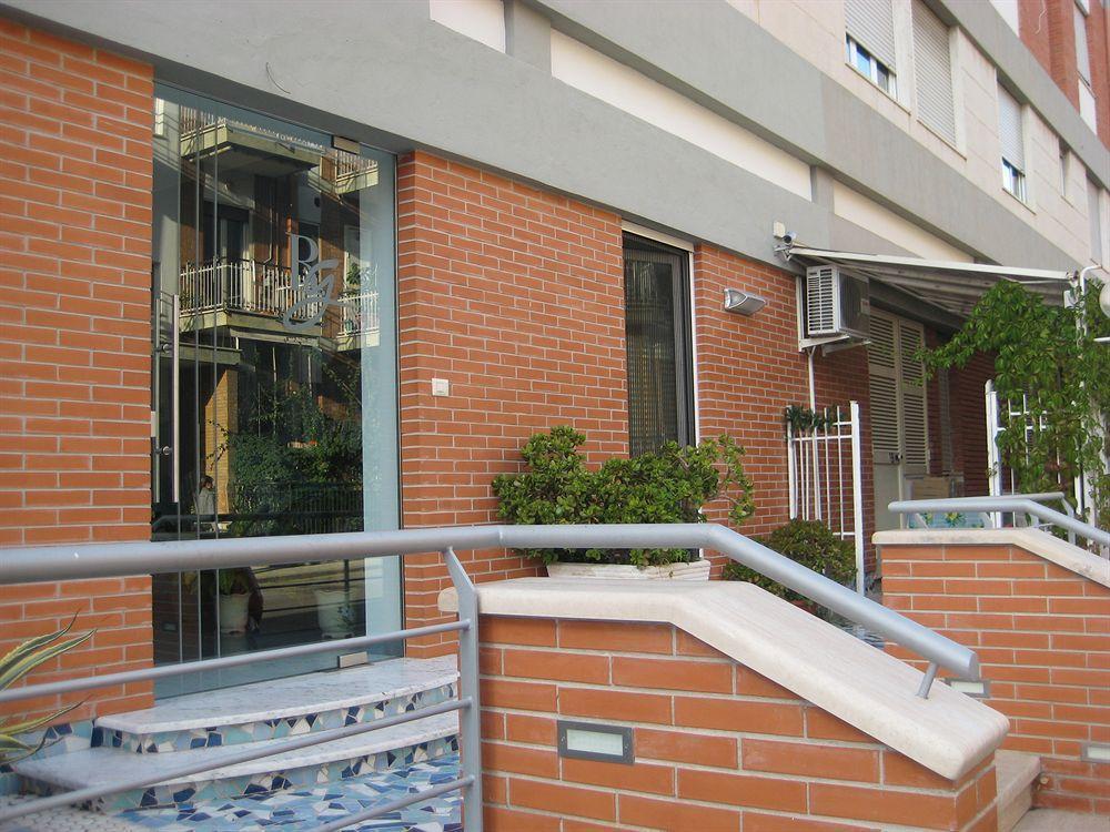 Rock Garden Bed and Breakfast Gaeta Exteriör bild
